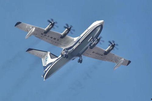 国产飞机ag600飞行视频,国产大飞机翱翔蓝天，展现中国制造力量