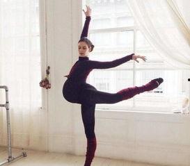 国产芭蕾体服推荐视频,舞动优雅，尽显民族风华