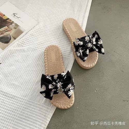 国产拖鞋女生穿好吗视频,舒适时尚两不误